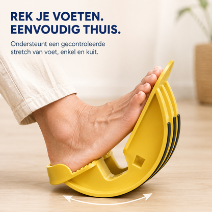 Voet op Restora stretchwiel, geel, close-up van voetplaatsing